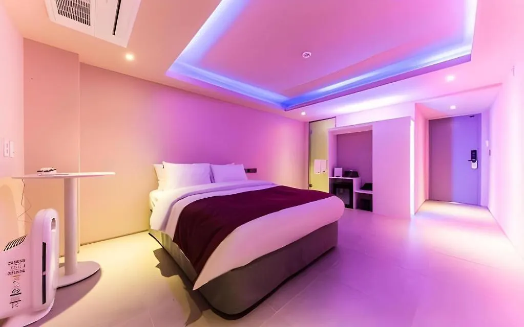 Bobo Hotel Hongdae Seoul