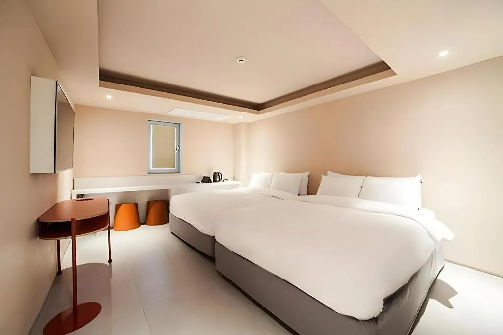Bobo Hotel Hongdae Seoul