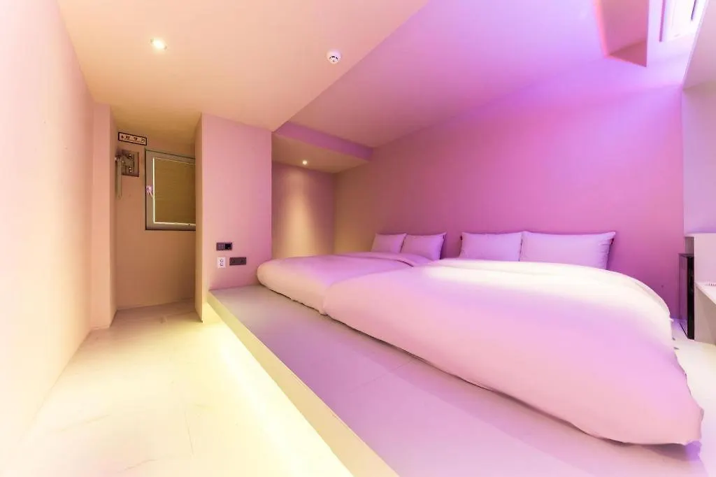 Bobo Hotel Hongdae Seoul