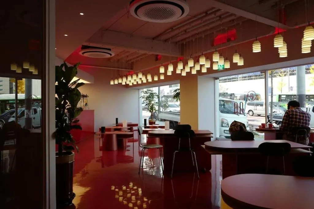 Bobo Hotel Hongdae 서울특별시 3*,